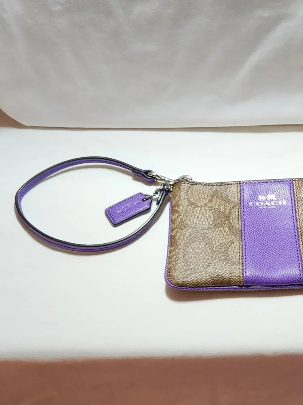 Coach wristlet traditional purple trim with tag VGUC